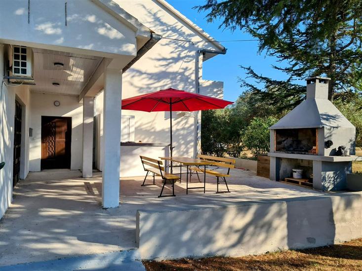 Maison Beachfront Delight