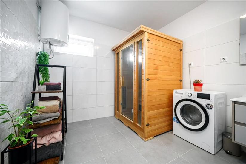 House K1, for 8 persons