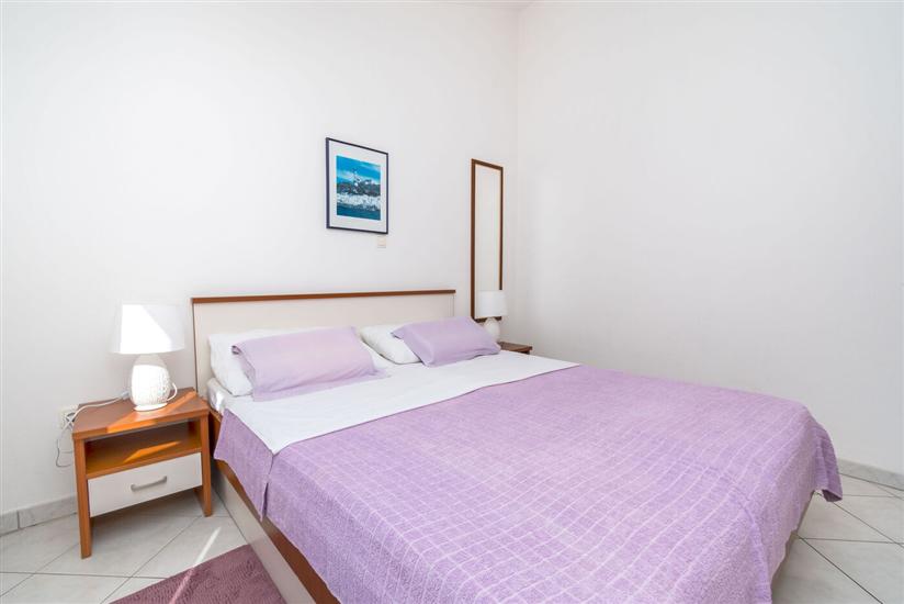 Apartment A2, for 3 persons