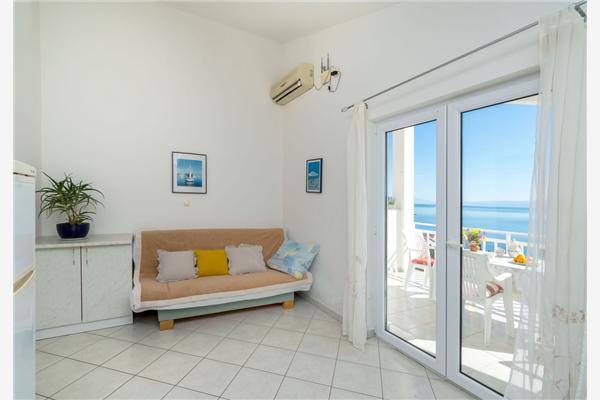 Apartment A2, for 3 persons