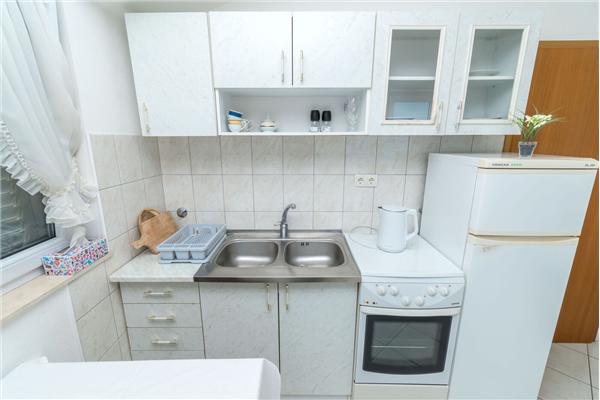Apartment A2, for 3 persons
