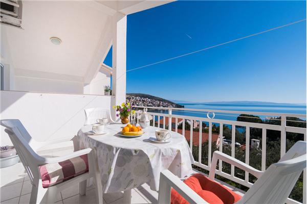 Apartment A2, for 3 persons