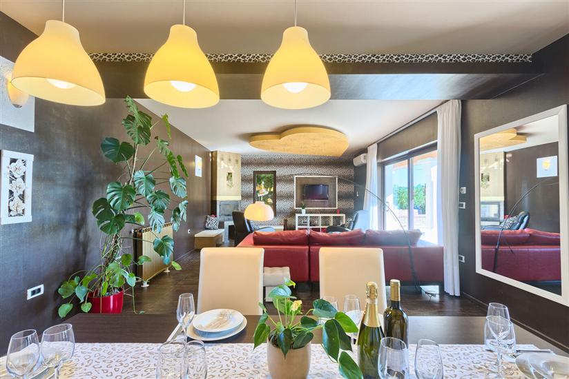 House K1, for 8 persons