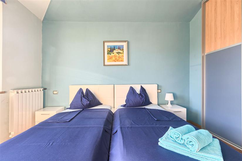 House K1, for 8 persons