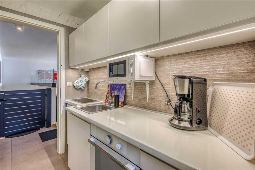 Apartment A1, for 6 persons