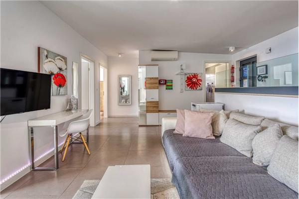 Apartment A1, for 6 persons