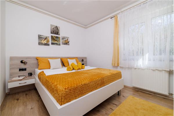 Apartment A4, for 6 persons