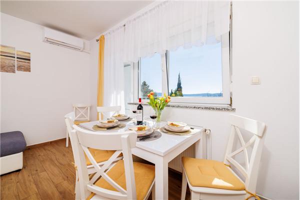 Apartment A1, for 4 persons