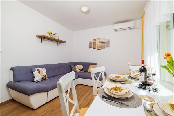 Apartment A1, for 4 persons