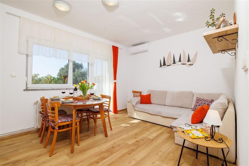 Apartment A2, for 4 persons