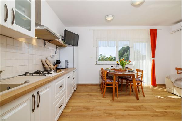 Apartment A2, for 4 persons