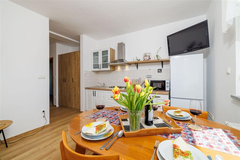 Apartment A2, for 4 persons