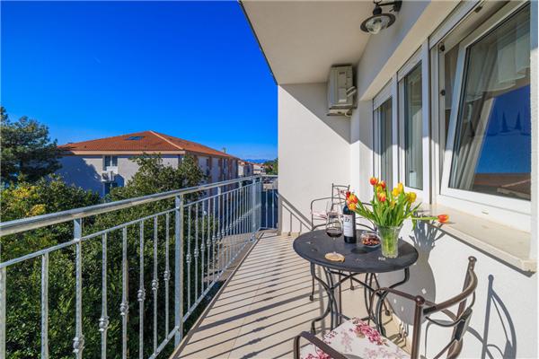 Apartment A2, for 4 persons