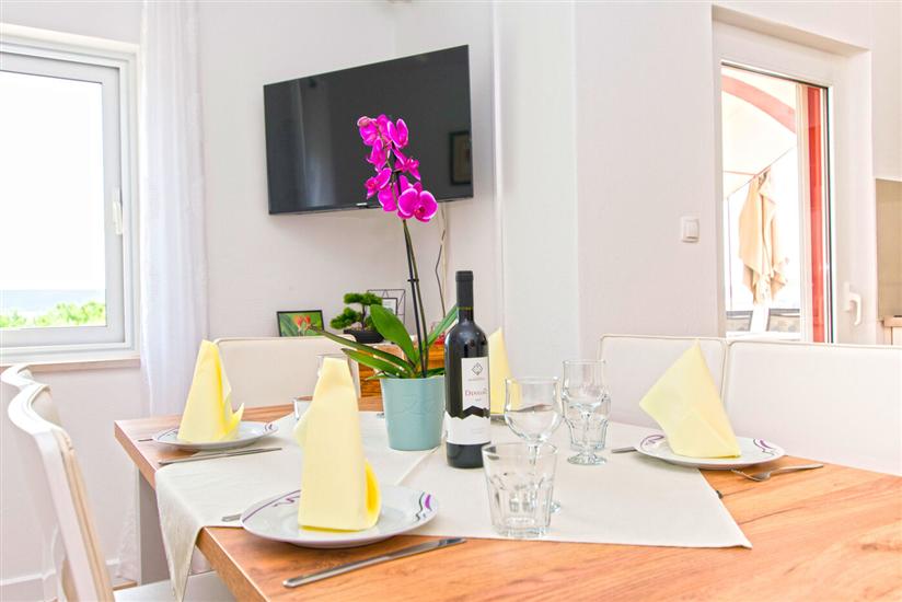 Apartment A1, for 4 persons