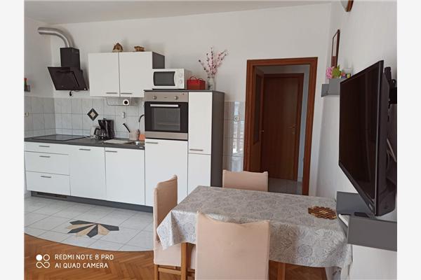 Apartment A2, for 4 persons