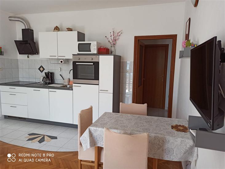 Apartment A2, for 4 persons