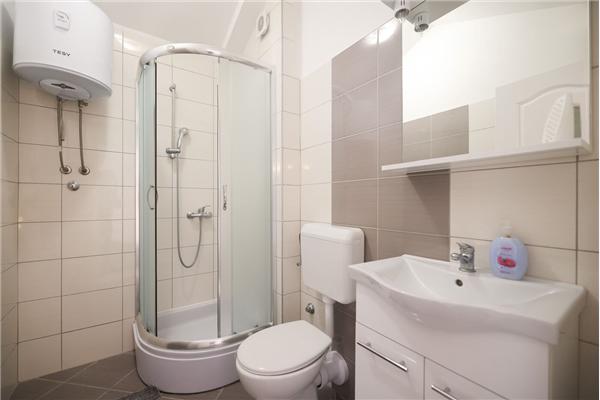 Apartman A1, na 5 osebe