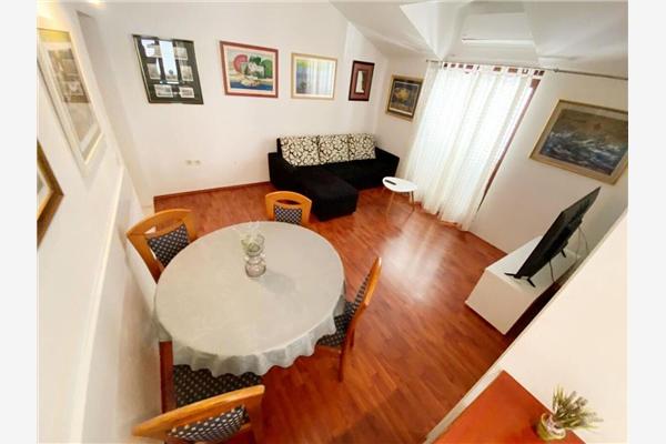 Apartment A4, for 4 persons