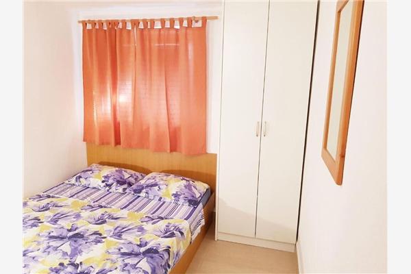 Apartment A5, for 5 persons