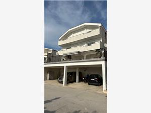 Apartment North Dalmatian islands,BookHorizonFrom 357 €