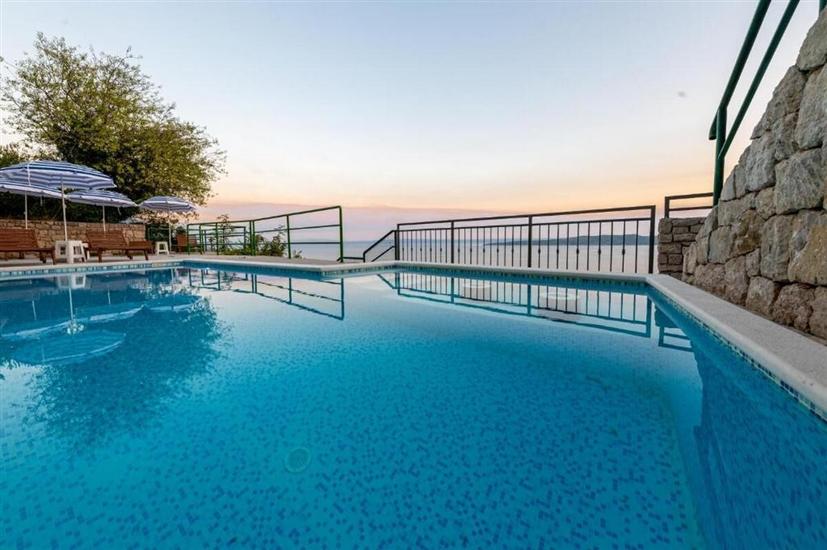 Apartments Brela with pool