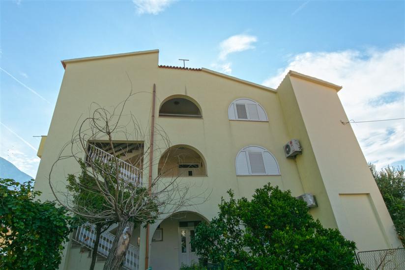 Apartments Makarska 2