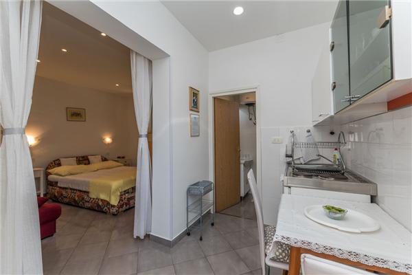 Apartment A1, for 3 persons