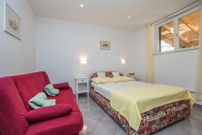 Apartment A1, for 3 persons