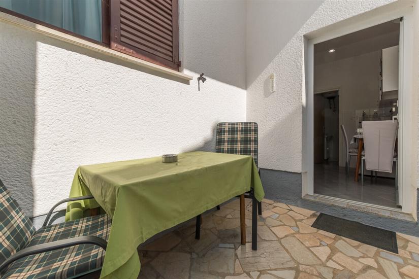 Apartment A1, for 3 persons