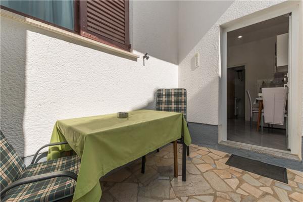 Apartment A1, for 3 persons