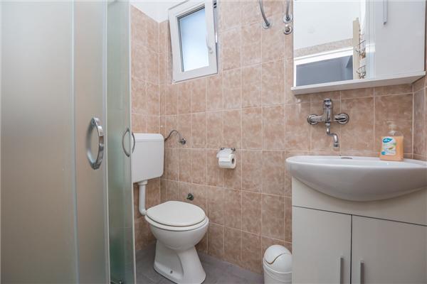 Apartment A2, for 3 persons