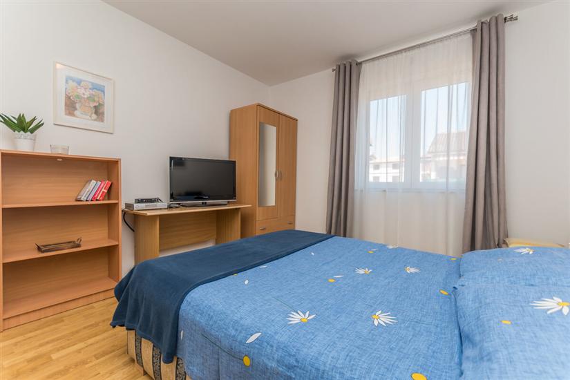 Apartment A4, for 4 persons