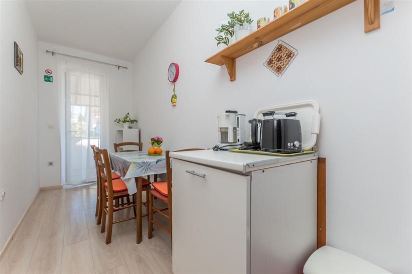 Apartment A4, for 4 persons