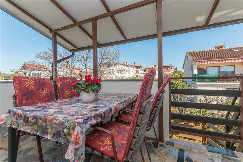 Apartment A4, for 4 persons