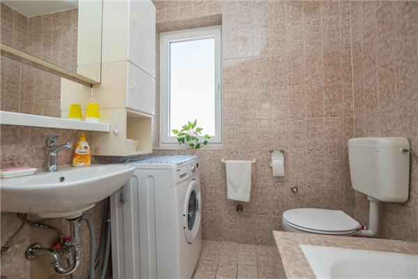 Apartment A4, for 4 persons