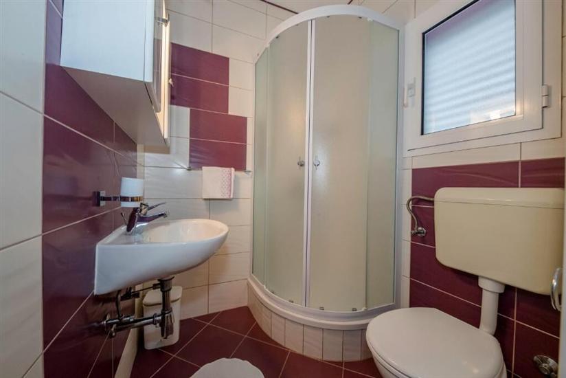 Apartman A2, na 4 osebe