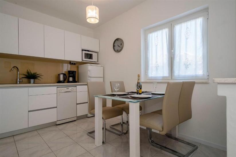 Apartman A2, na 4 osebe