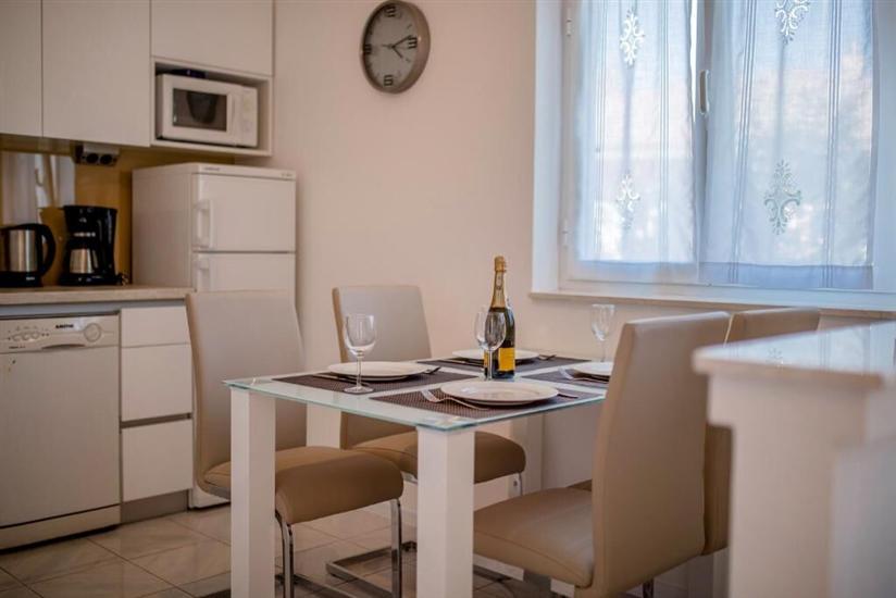 Apartman A2, na 4 osebe