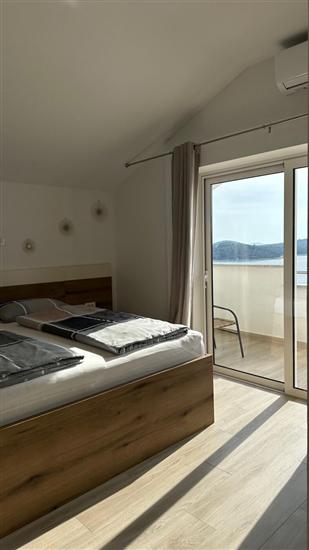 Apartment A1, for 6 persons