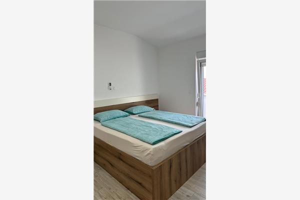 Apartment A2, for 6 persons