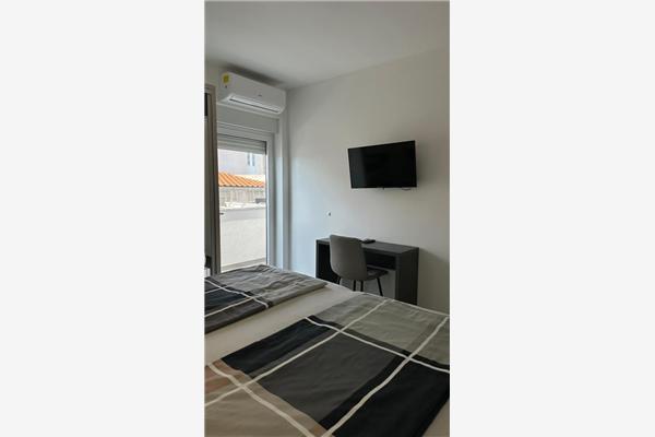 Apartment A2, for 6 persons