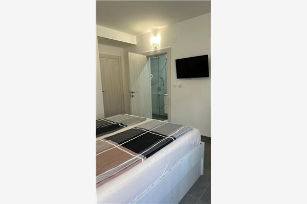 Apartment A2, for 6 persons