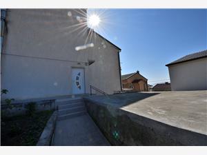 Apartma Reka in Riviera Crikvenica,RezervirajYolandaOd 34249 Ft