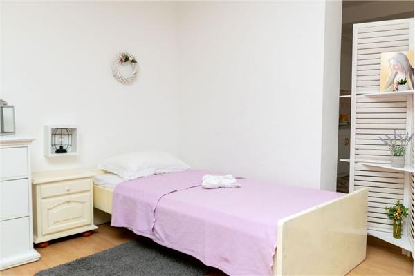 Apartment A2, for 3 persons