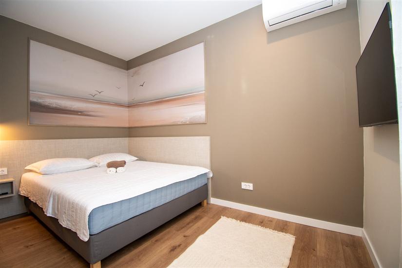 Apartment A1, for 3 persons