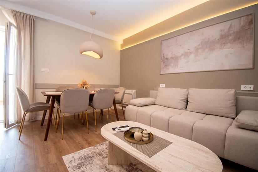 Apartment A2, for 5 persons