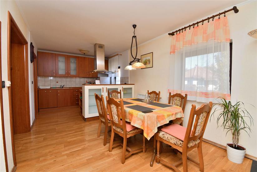 Apartman A1, na 4 osebe