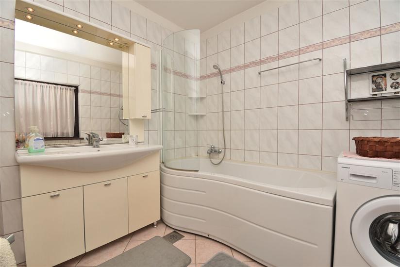 Apartman A1, na 4 osebe