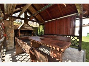 Apartment Tadey Fužine, Size 65.00 m2, Airline distance to town centre 500 m