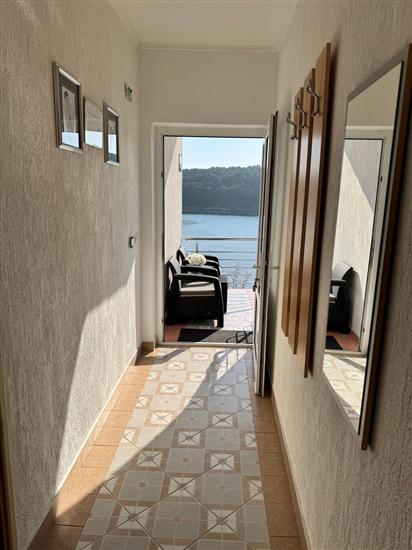 Apartment A2, for 3 persons